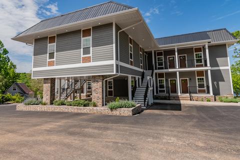 98 Chicksaw Ln #2D, Lampe, MO 65681 photo 1