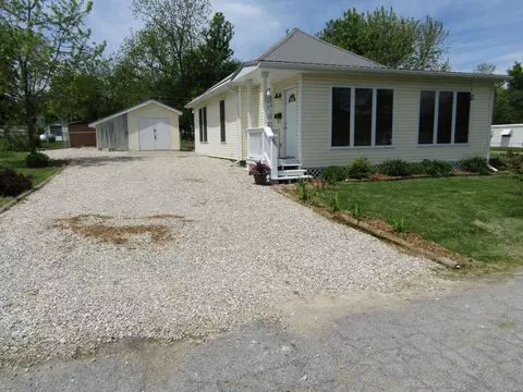 501 S Chestnut St, Eldon, MO 65026 photo 1