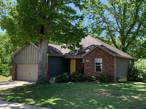 955 S 21st Ave, Ozark, MO 65721 photo 1