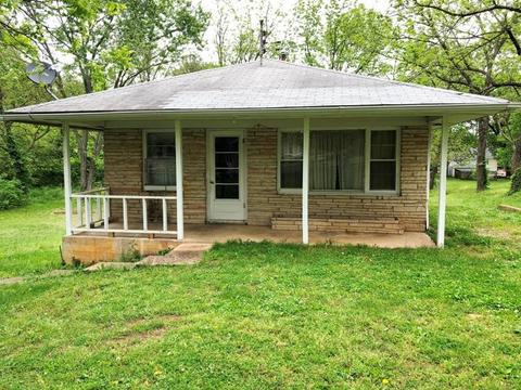317 N Pine St, Mountain View, MO 65548 photo 1