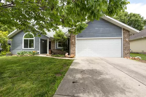 3486 S Ridgecrest Ave, Springfield, MO 65807 photo 1