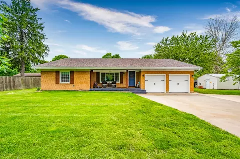 315 S Orchard Crest Ave, Springfield, MO 65802 photo 1