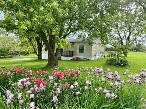 5281 S 250th Rd, Buffalo, MO 65622 photo 1