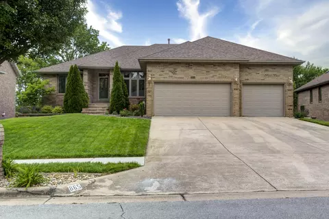 865 E Nottingham Ln, Springfield, MO 65810 photo 1