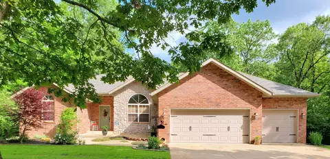 252 Plumtree Dr, Ozark, MO 65721 photo 1