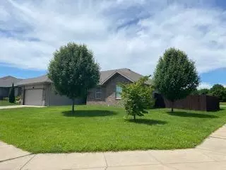 4359 W Nicholas St, Springfield, MO 65802 photo 1