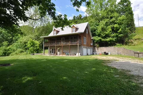 320 Leawood Dr, Sparta, MO 65753 photo 1
