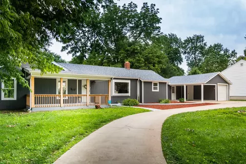 1241 E Stanford St, Springfield, MO 65804 photo 1