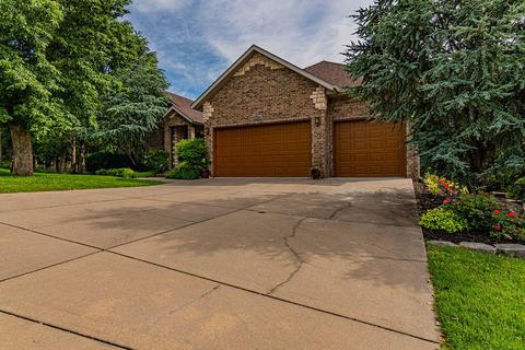 143 Roark Hills Dr, Branson, MO 65616 photo 1