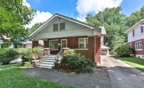 1221 E Meadowmere St, Springfield, MO 65804 photo 1