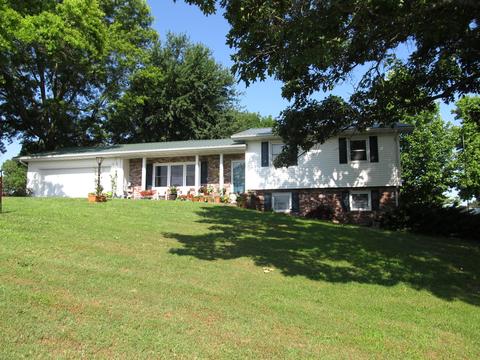 1907 Crestview St, Ava, MO 65608 photo 1