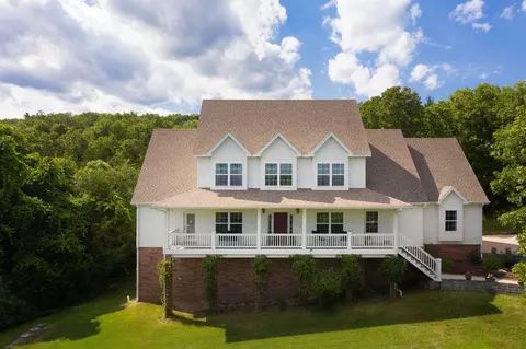411 Wallen Bluff Dr, Branson, MO 65616 photo 1