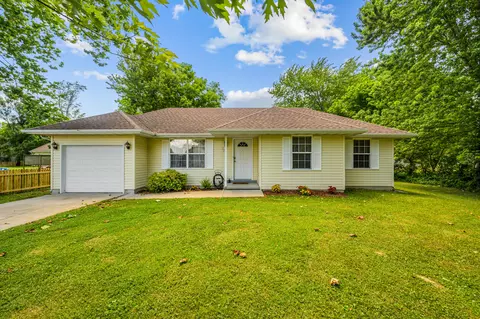 321 Dolphin Ct, Sparta, MO 65753 photo 1