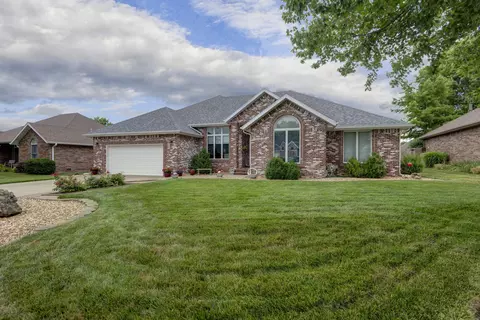 2189 W Vincent St, Springfield, MO 65810 photo 1