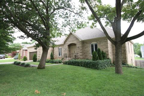 1905 E Nottingham St, Springfield, MO 65804 photo 1