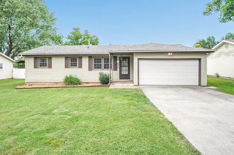 2732 S Grant Ave, Springfield, MO 65807 photo 1