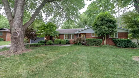2220 S Catalina Ave, Springfield, MO 65804 photo 1