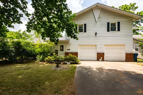 1629 S Sieger Dr, Springfield, MO 65804 photo 1