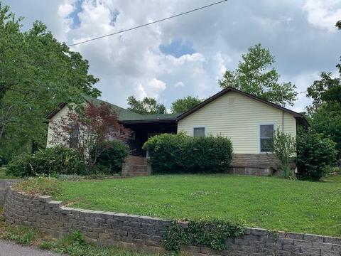 1020 Zimmerman Ave, Cabool, MO 65689 photo 1