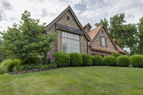 5780 S Coldstream Dr, Springfield, MO 65809 photo 1