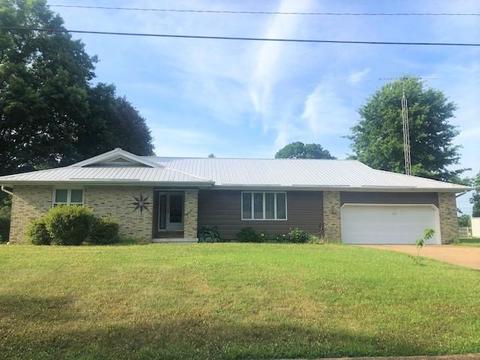 902 E Ninth St, Mountain Grove, MO 65711 photo 1