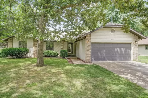 2881 S Timbercreek Ave, Springfield, MO 65807 photo 1