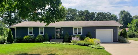 135 Circle Dr, Monett, MO 65708 photo 1