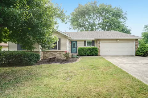 5704 S Ferguson Ave, Springfield, MO 65810 photo 1