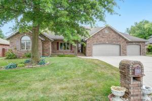608 N Elderberry Ln, Nixa, MO 65714 photo 1