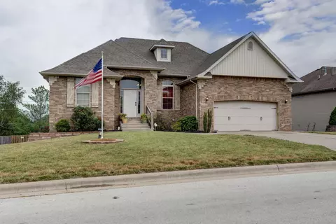 931 W Stanton Dr, Republic, MO 65738 photo 1