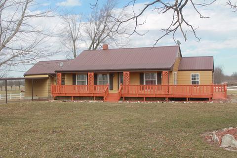 1828 N Maple St, Buffalo, MO 65622 photo 1
