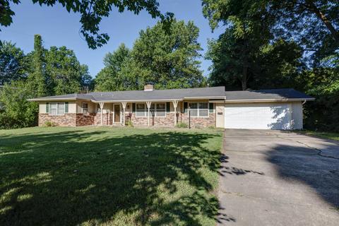 1967 S Lone Pine Ave, Springfield, MO 65804 photo 1