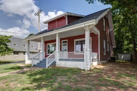 525 E Division St, Springfield, MO 65803 photo 1