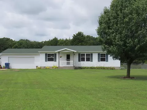 101 Misty Moon Rd, Marshfield, MO 65706 photo 1