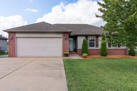 4893 W Kingsbury St, Springfield, MO 65802 photo 1