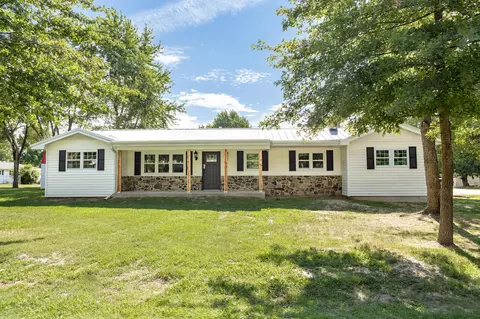 234 Pine Ridge St, Marshfield, MO 65706 photo 1