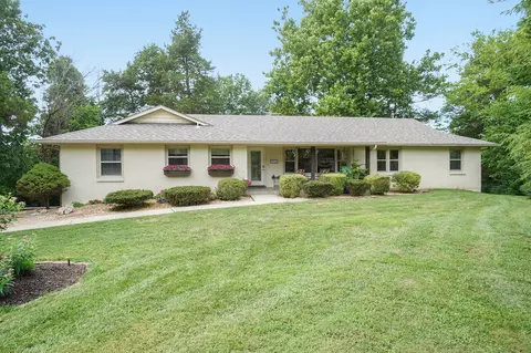 5947 S Hilltop Dr, Springfield, MO 65810 photo 1