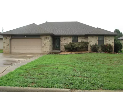 509 E Slim Wilson Blvd, Nixa, MO 65714 photo 1