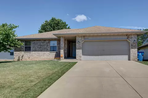 4351 W Madison St, Springfield, MO 65802 photo 1