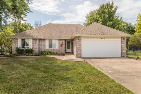 7020 W Lone Oak St, Springfield, MO 65803 photo 1