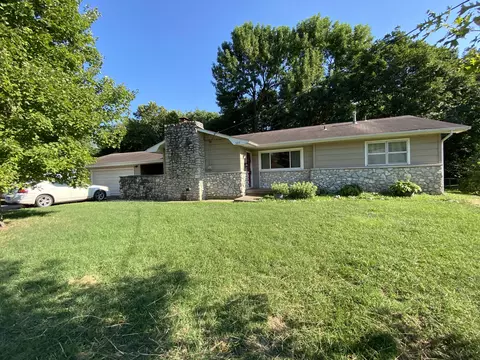 3214 E Latoka St, Springfield, MO 65804 photo 1