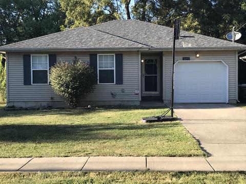 3215 W Lynn St, Springfield, MO 65802 photo 1