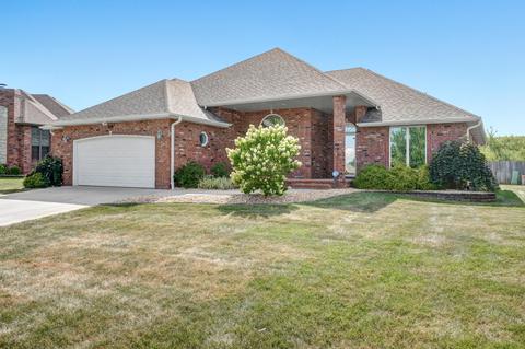 3917 S Tolliver Ave, Springfield, MO 65807 photo 1