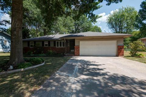 4326 S Meadowlark Dr, Springfield, MO 65810 photo 1