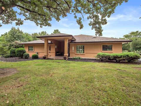 218 Honeybee Dr, Branson, MO 65616 photo 1