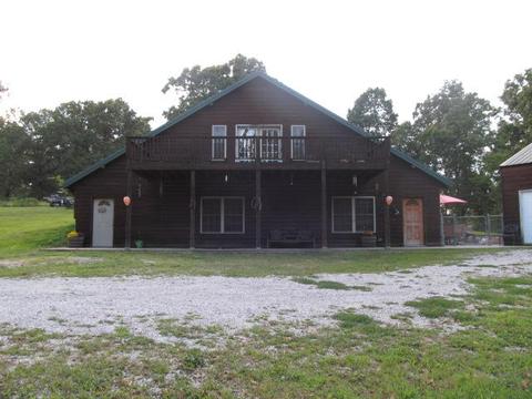 651 Garner St, Goodman, MO 64843 photo 1