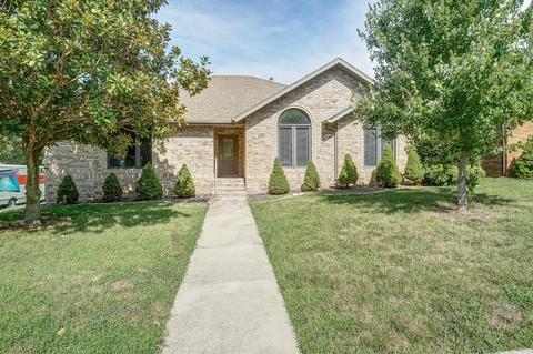 1015 E National Place Blvd, Springfield, MO 65810 photo 1