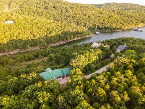 343 Map Ln, Branson, MO 65616 photo 1