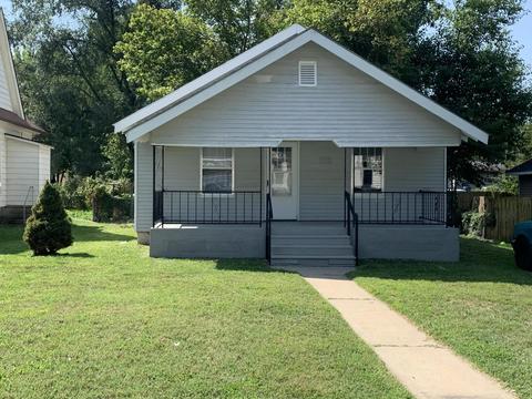 1026 W Atlantic St, Springfield, MO 65803 photo 1
