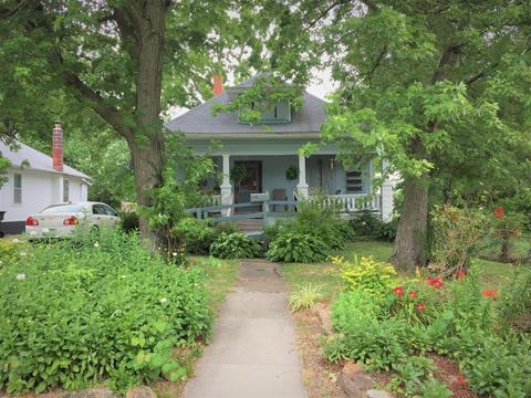 2147 N Johnston Ave, Springfield, MO 65803 photo 1